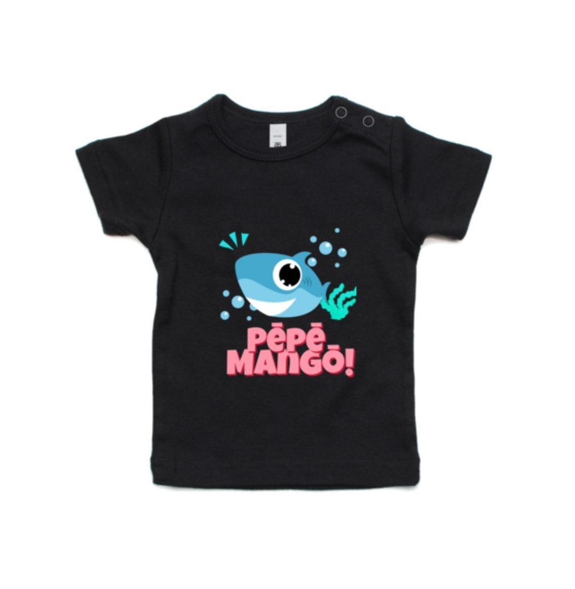 Pēpē Mangō - Baby Shark! (Wee Tee)